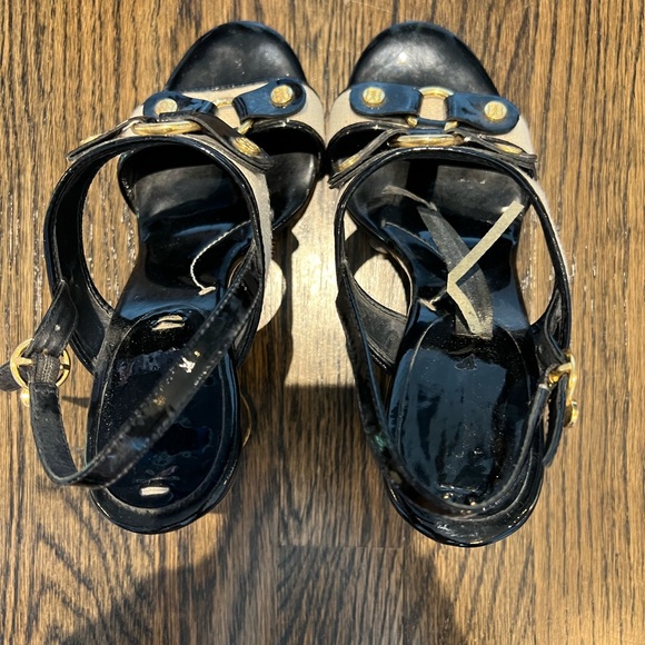 BCBG Heels - Picture 6 of 10